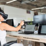 Quelles sont les principales technologies, langages et bibliothèques utilisées par les développeurs d’applications métiers pour le secteur BTP ?